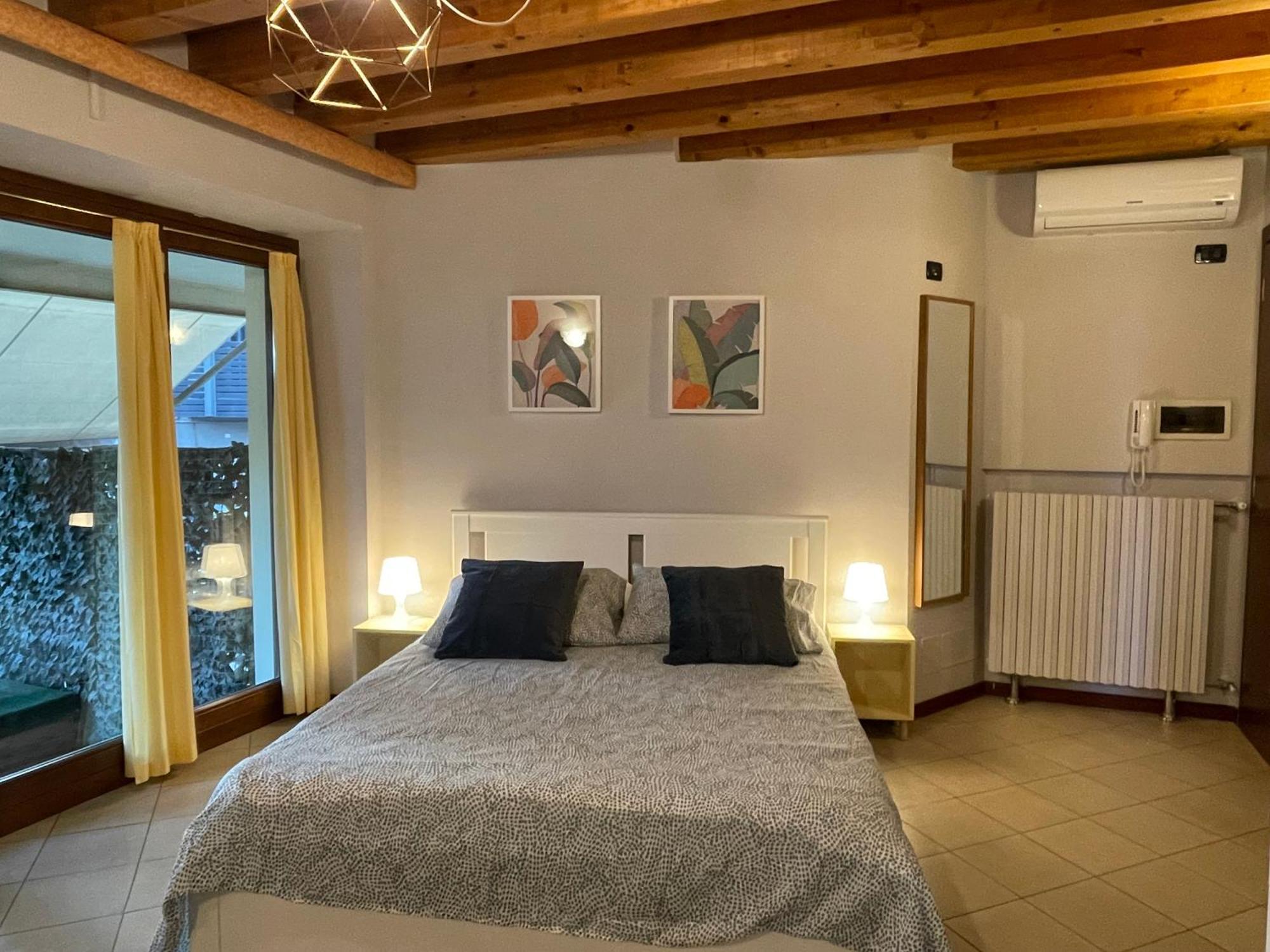 Villa Maria Apartments Moniga del Garda Exterior photo