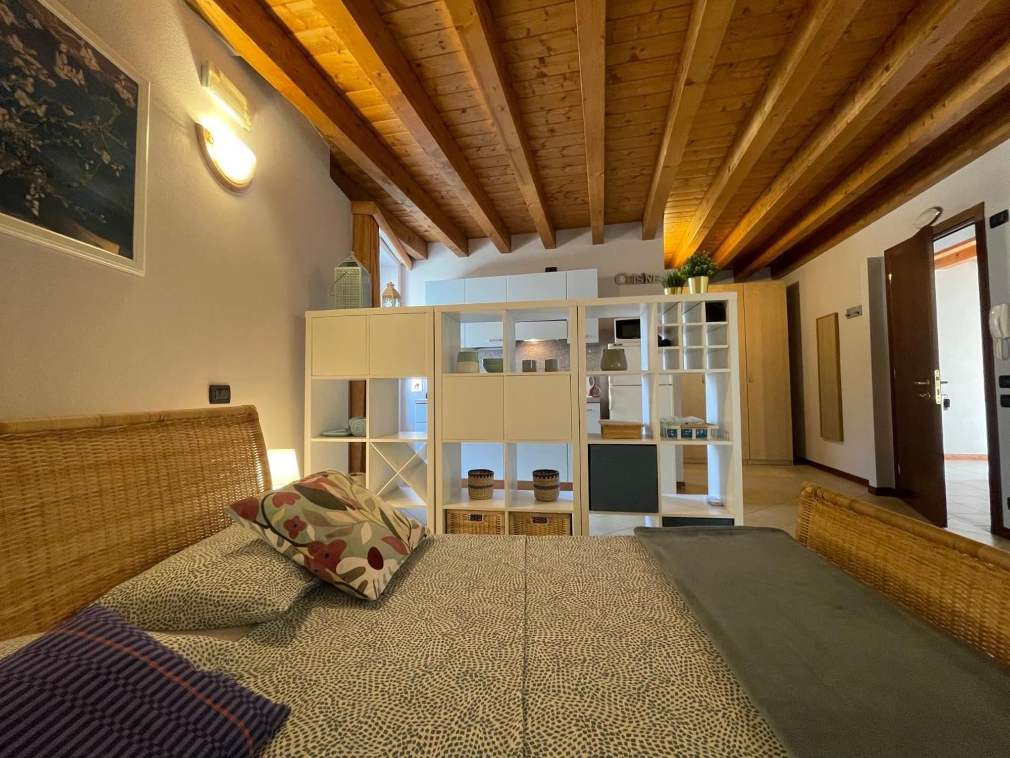 Villa Maria Apartments Moniga del Garda Exterior photo